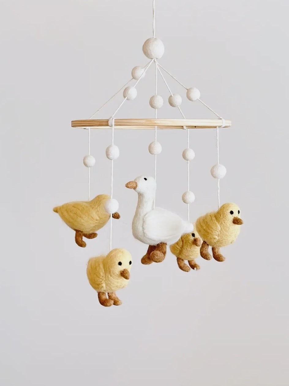Handmade Wool Felt Mobile - Ducklings - Andnest.com