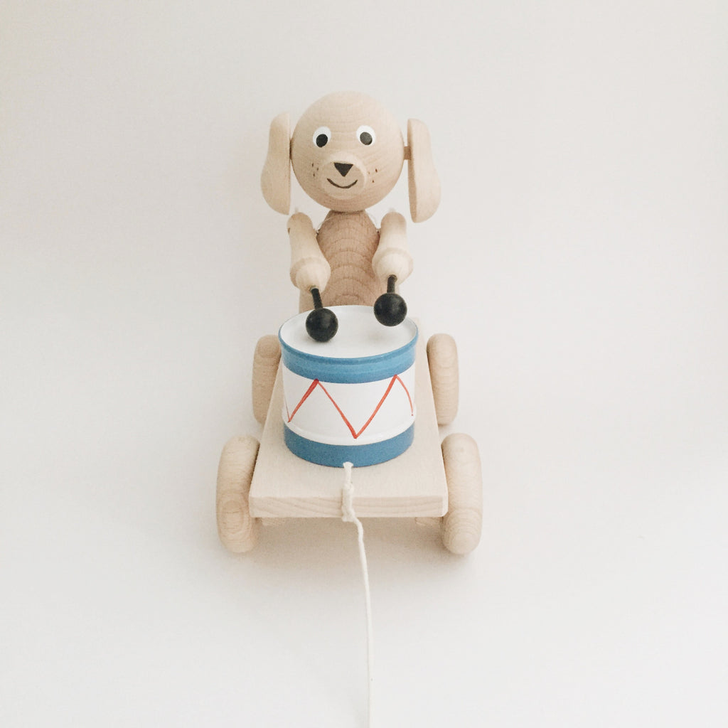 Wooden Drummer Puppy Pull-Along - Andnest.com