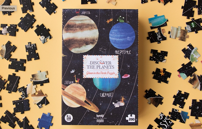 Discover The Planets Puzzle - A glow in the dark puzzle 200 pieces - Andnest.com