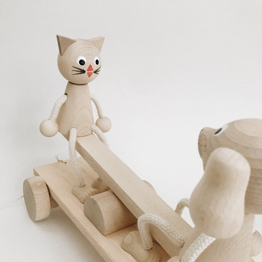Wooden Cat and Dog Seesaw Pull Along - Andnest.com