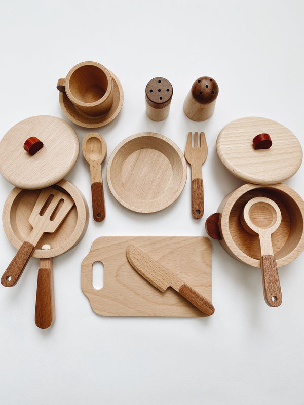 Wooden Cooking & Eating Play Set - Kitchen Tools - Andnest.com