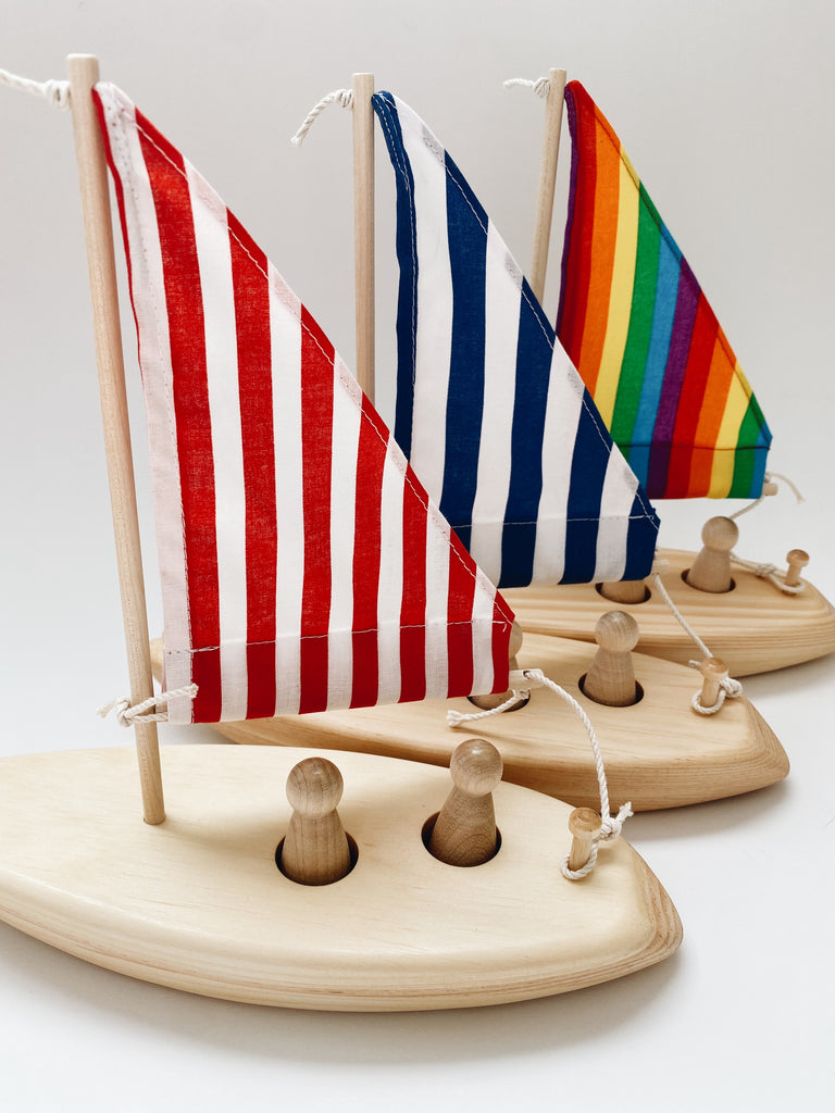 Wooden Sail Boat - Andnest.com