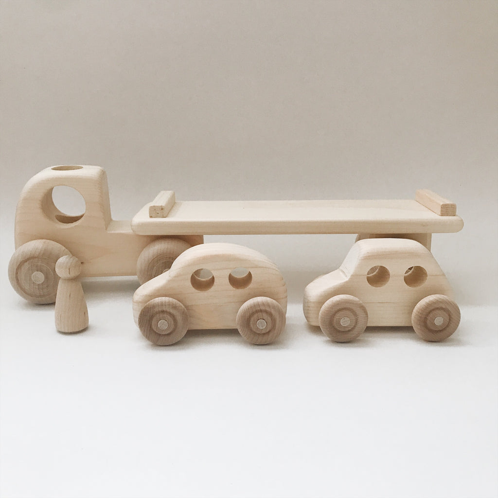 Wooden Car Carrier Truck and Cars with One Truck, Two Cars and One Driver - Andnest.com