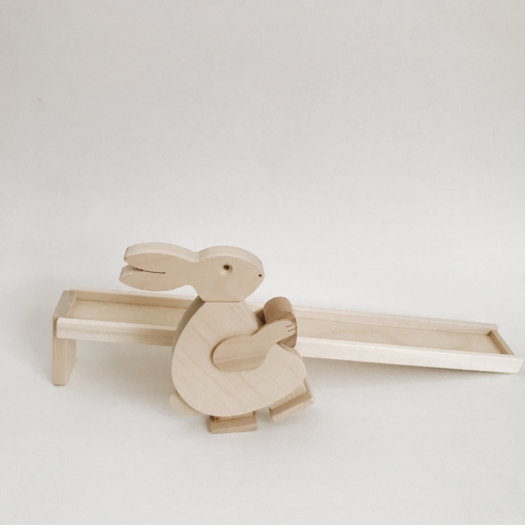 Wooden Walking Bunny Toy - Andnest.com